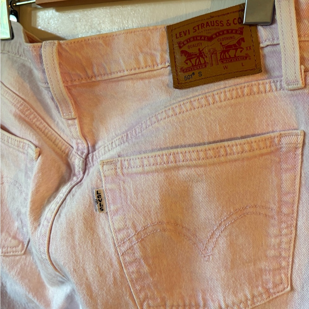 Levi's Women's Light Pink Jeans